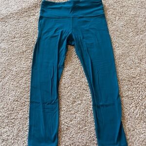 Athleta Capri Elation Leggings